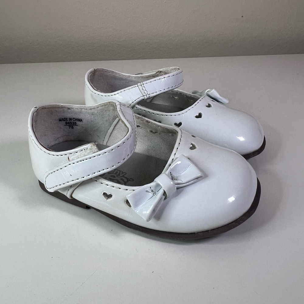 Teeny Toes white patent leather